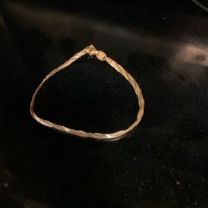 7-inch 14k gold bracelet - Made in Italy.